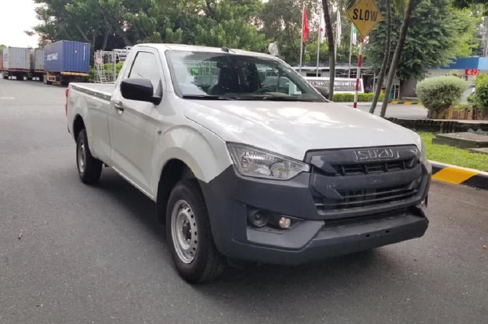 Isuzu D-Max 2021 sẽ l&agrave; mẫu xe b&aacute;n tải đầu ti&ecirc;n tại Việt Nam c&oacute; b&aacute;n k&egrave;m bản cabin đơn.