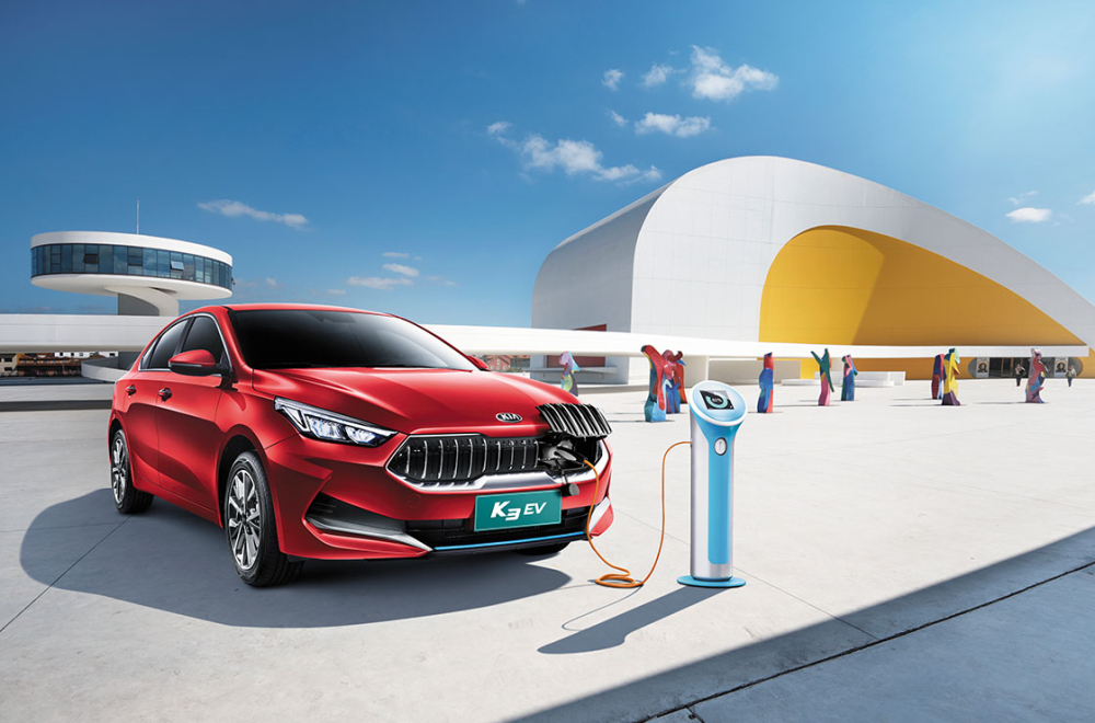 Cổng sạc của Kia K3 EV 2021
