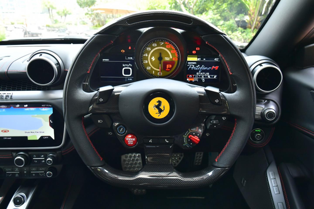V&ocirc; lăng của Ferrari Portofino M c&oacute; n&uacute;t Manettino trang bị đến 5 chế độ l&aacute;i