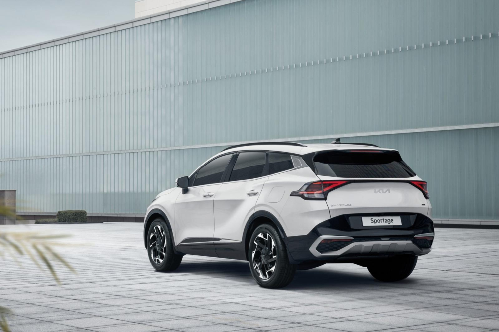 Th&acirc;n xe Kia Sportage 2022