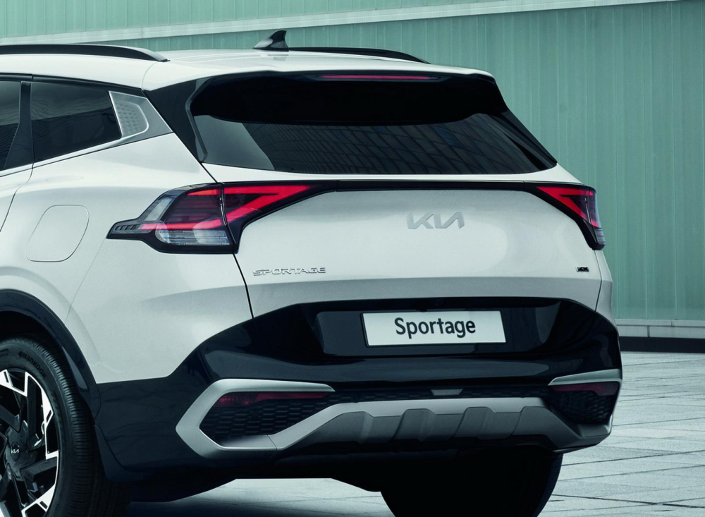 Cận cảnh đu&ocirc;i xe Kia Sportage 2022