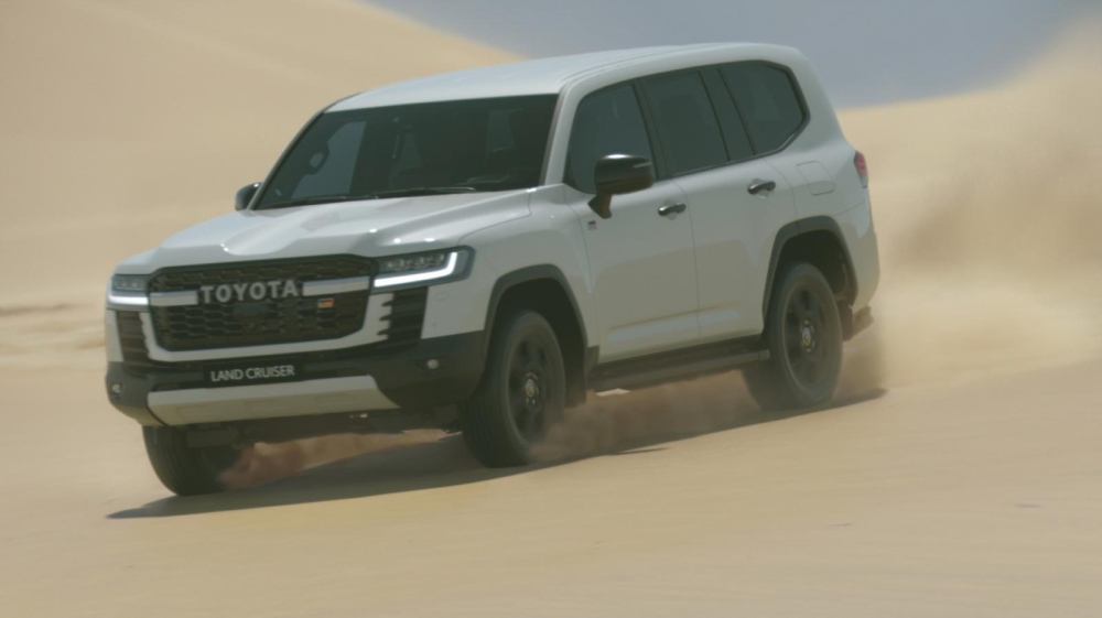 Toyota Land Cruiser GR Sport 2022 hiện chưa chính thức ra mắt