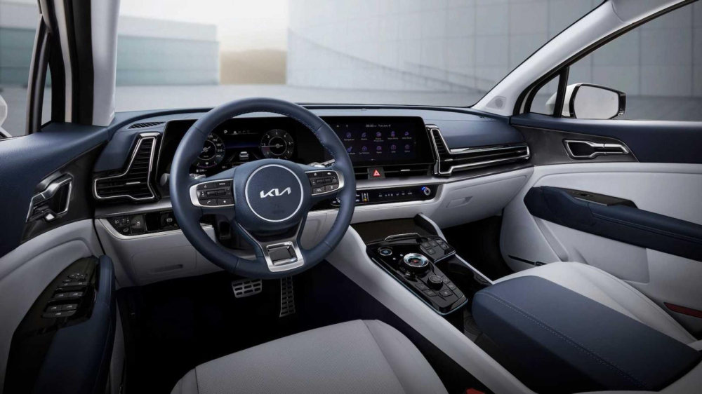 Kia Sportage 2022 sở hữu nội thất hiện đại và công nghệ cao hơn