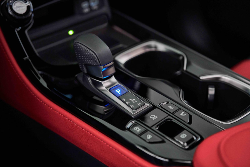 Cụm điều khiển trung tâm của Lexus NX 2022