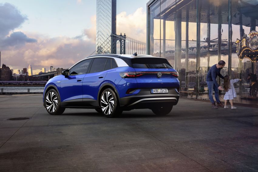 Volkswagen ID.4 nhìn từ phía sau Volkswagen ID.4 nhìn từ phía sau