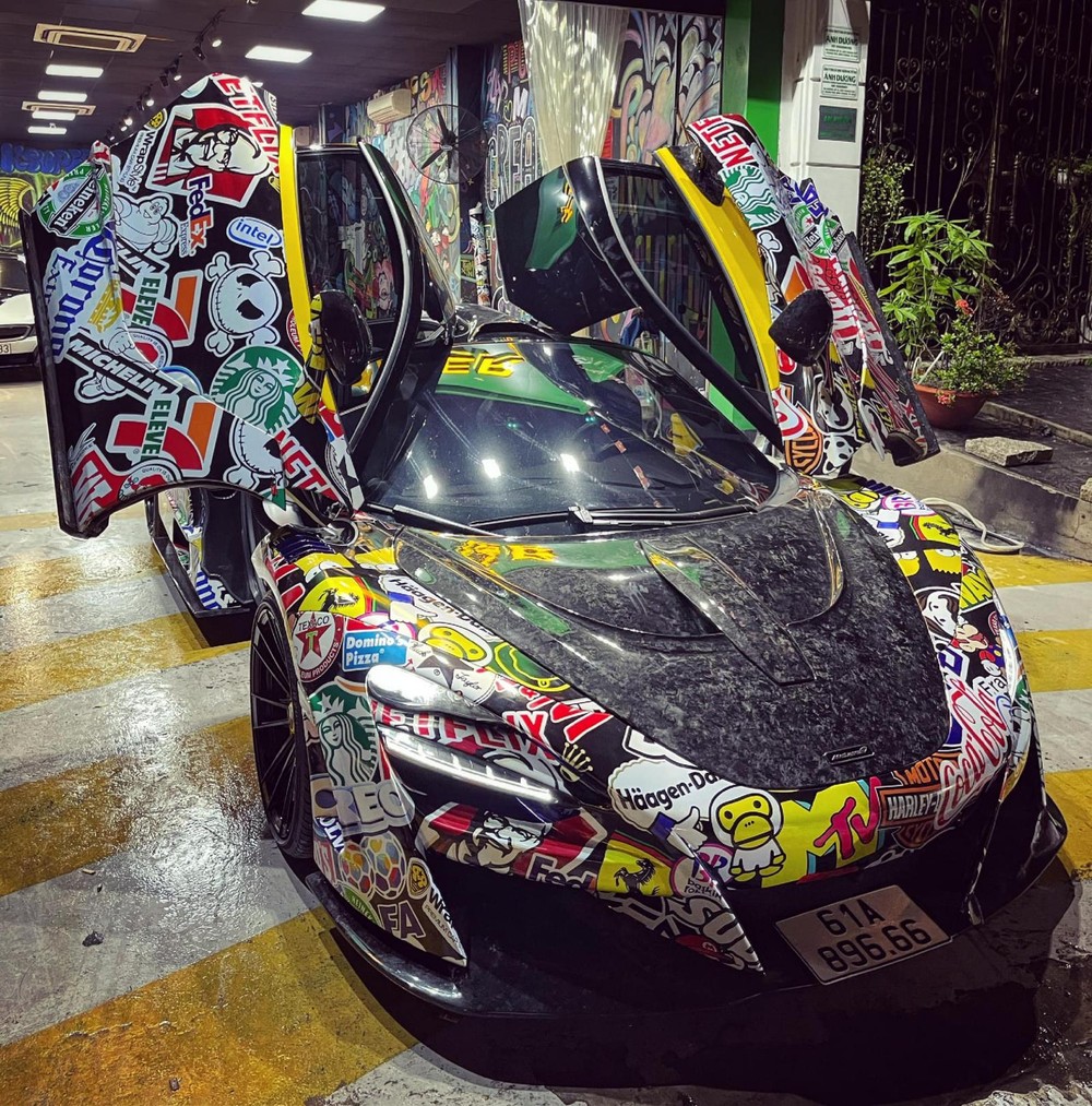 Đ&acirc;y l&agrave; ngoại h&igrave;nh của si&ecirc;u xe McLaren 720S l&uacute;c được Tống Đ&ocirc;ng Khu&ecirc; đi xem mắt