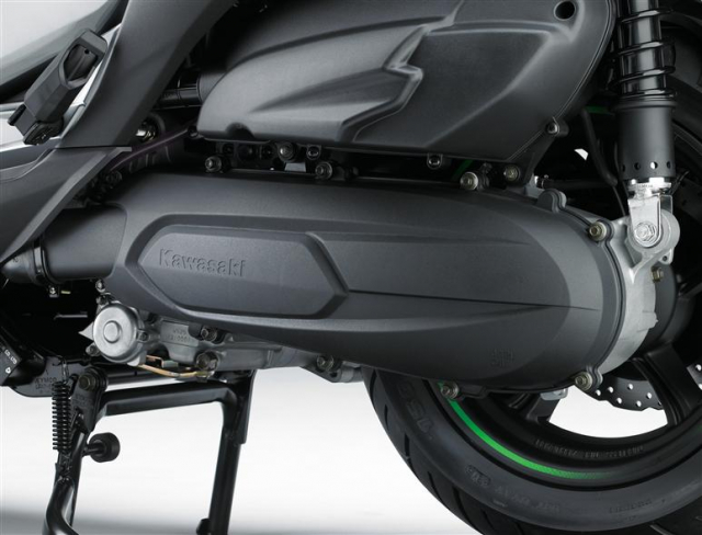 Khối động cơ 125 mạnh mẽ trên Kawasaki J125 Khối động cơ 125 mạnh mẽ trên Kawasaki J125