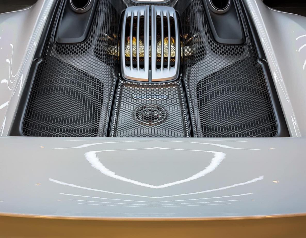 Động cơ của siêu xe Porsche 918 Spyder Động cơ của siêu xe Porsche 918 Spyder
