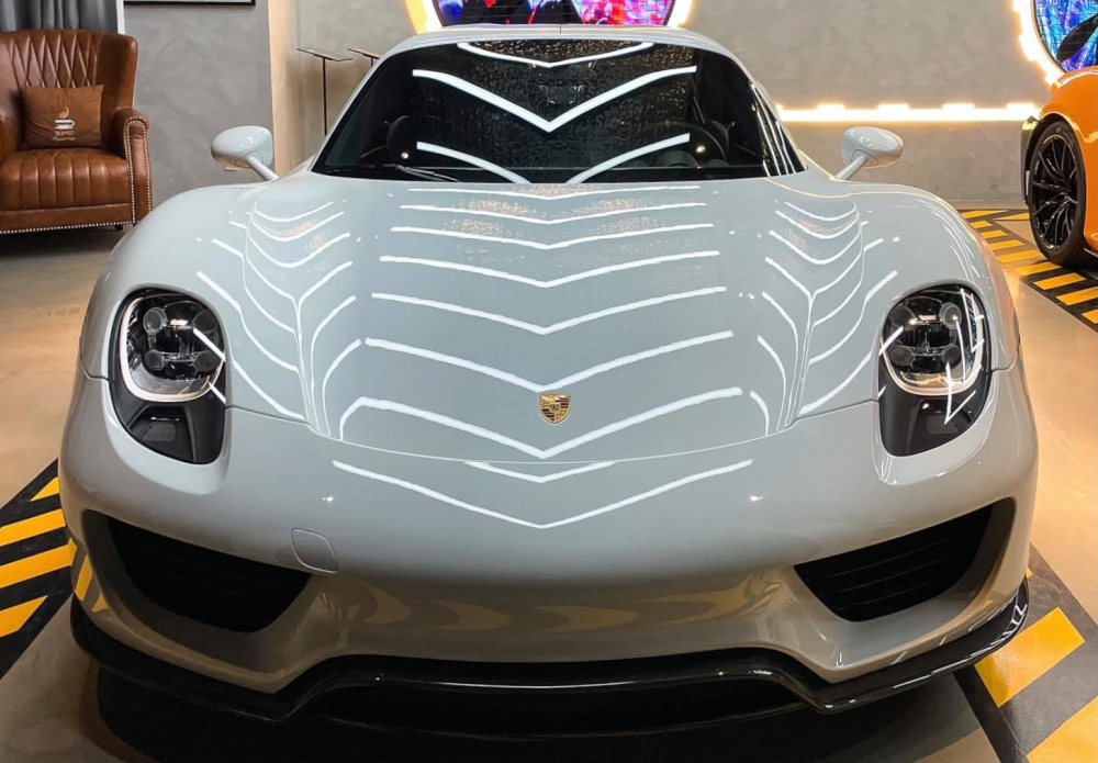 Diện mạo siêu xe Porsche 918 Spyder độc nhất Việt Nam Diện mạo siêu xe Porsche 918 Spyder độc nhất Việt Nam