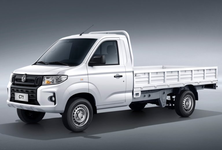 C71 với cabin đơn, 2 cửa C71 với cabin đơn, 2 cửa