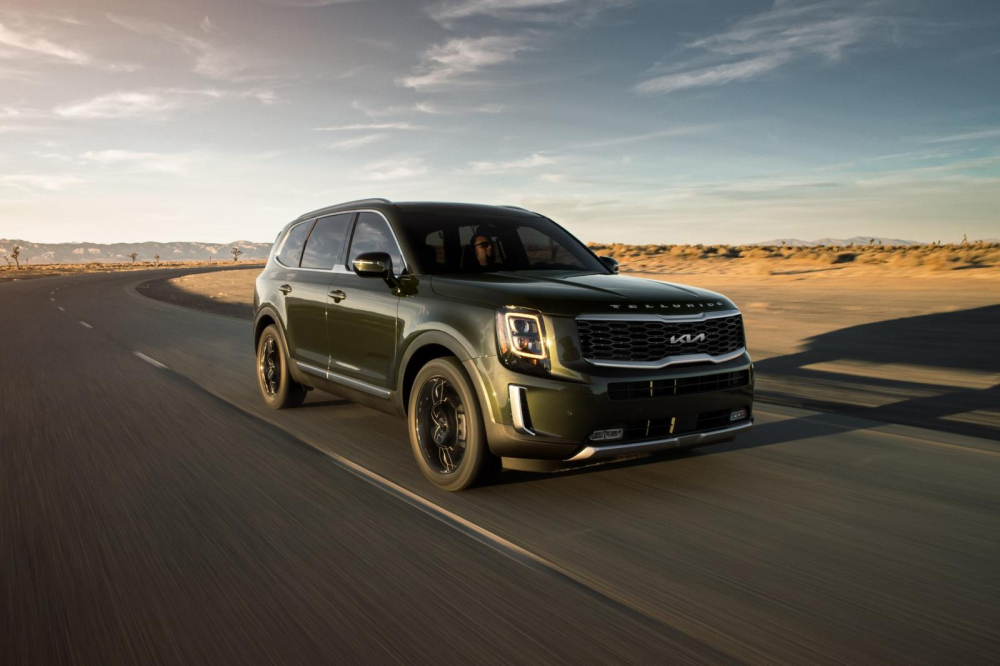 Kia Telluride 2022 tăng gi&aacute; nhẹ so với phi&ecirc;n bản cũ