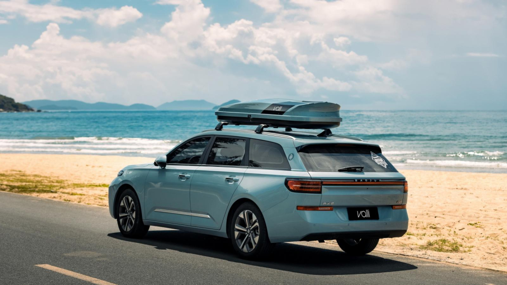 Ph&iacute;a sau của Baojun Valli Station Wagon 2021