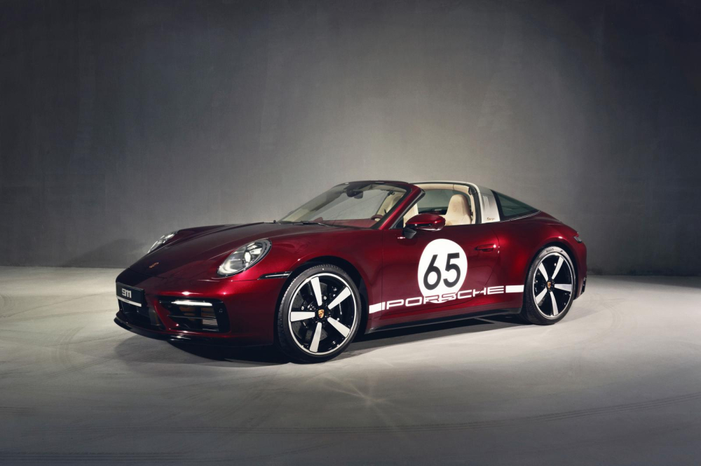 Porsche 911 Targa 4S Heritage Design mang t&iacute;nh chất sưu tầm về Việt Nam