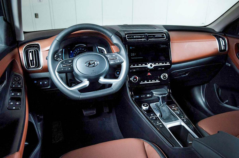Khoang l&aacute;i của Hyundai Creta 2021 ở thị trường Nga
