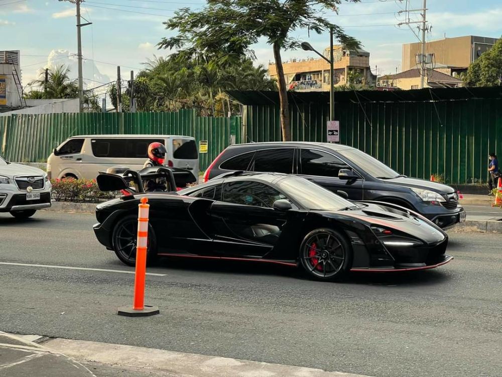 McLaren Senna trên đường phố Philippines vào tháng 5