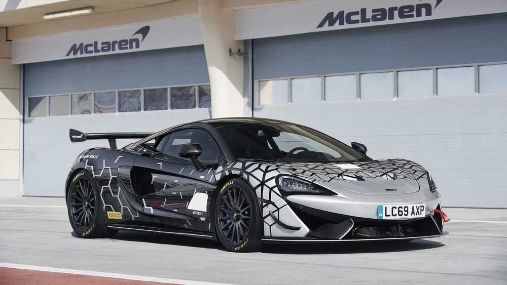Dòng siêu xe McLaren 620R chỉ còn 349 chiếc trên thế giới
