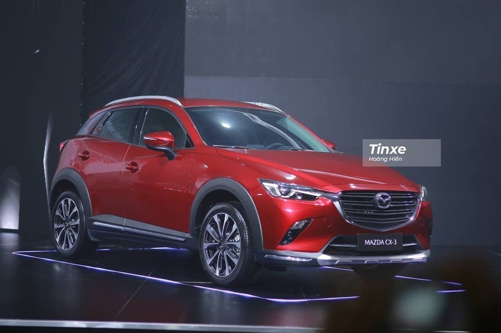 Mazda CX-3 vượt qua Hyundai Kona ở ngay tháng đầu giao xe.