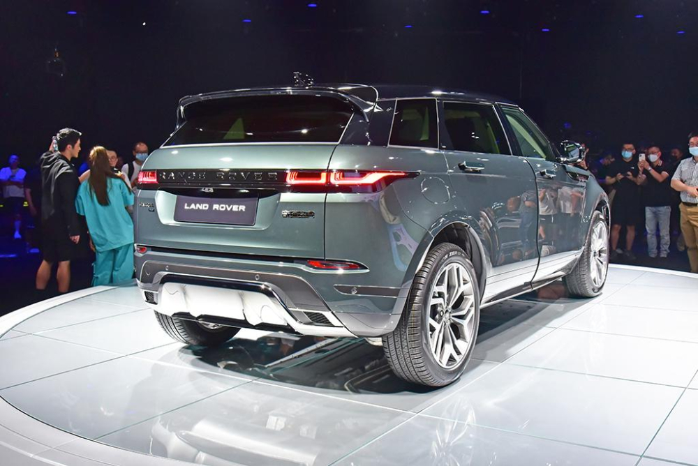 Range Rover Evoque L 2021 có giá hấp dẫn tại Trung Quốc
