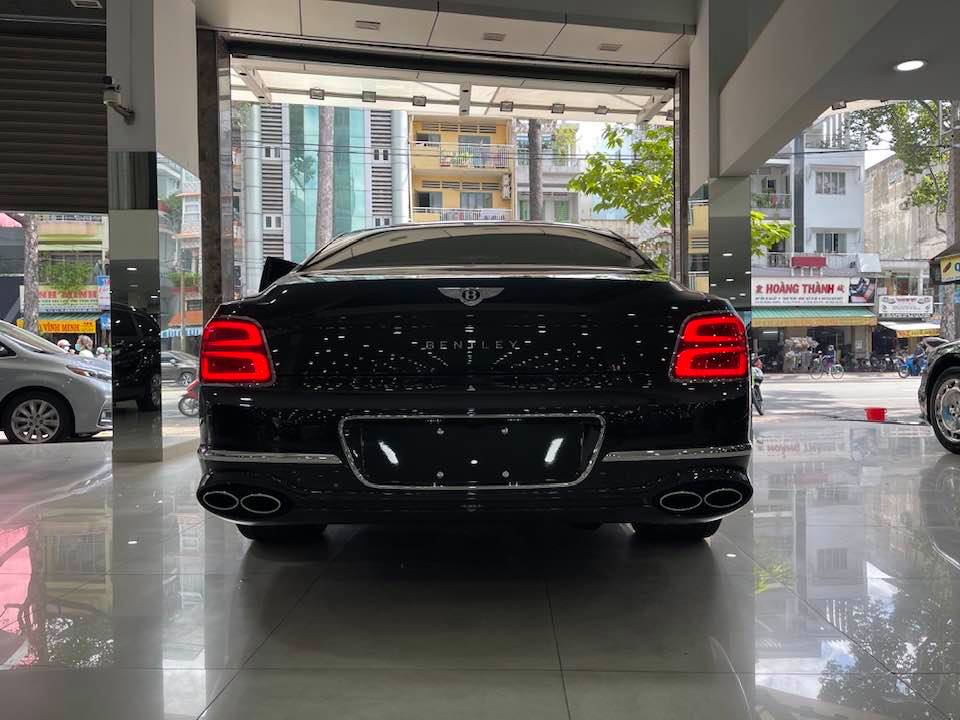 Đèn hậu LED mới của xe