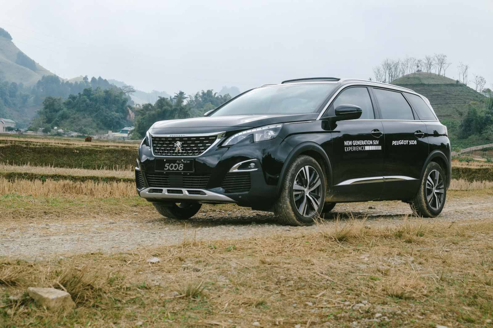Peugeot 5008 đang được ưu đãi lên tới 150 triệu đồng.
