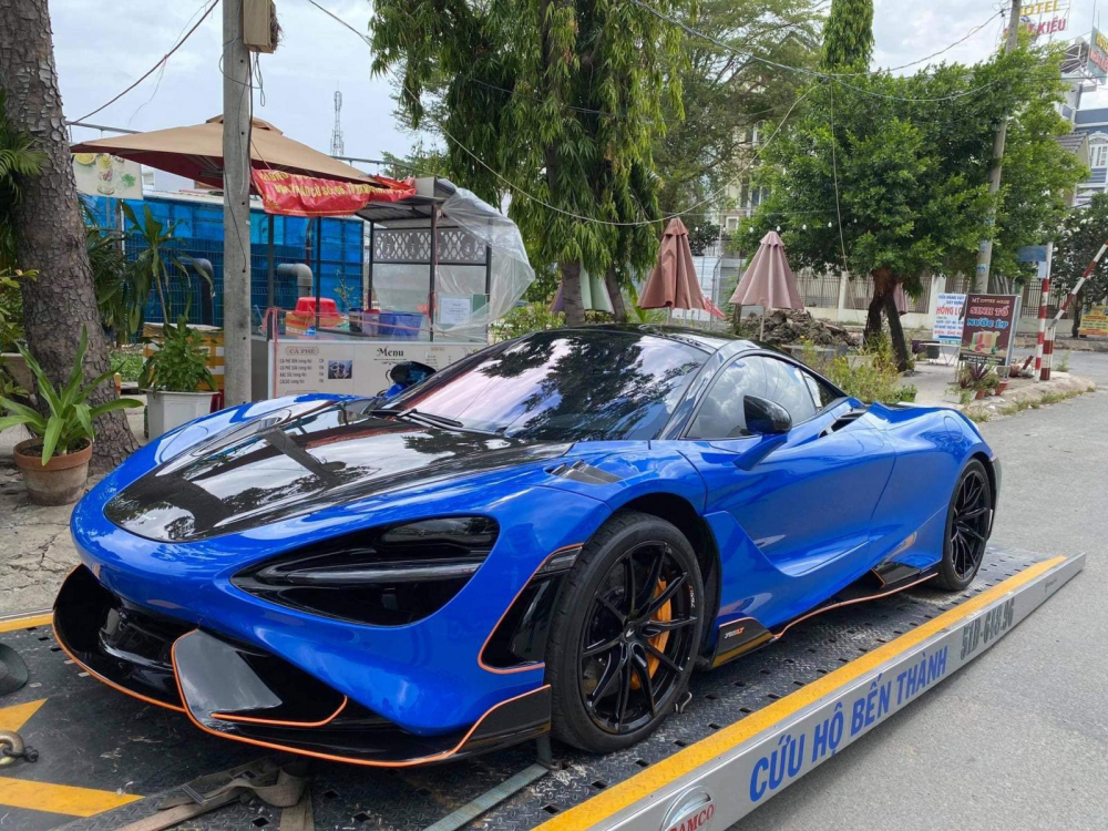 Đại gia lan đột biến rước McLaren 765LT về lại mái nhà xưa ngay khi đăng ảnh sắp đón Lamborghini Aventador SVJ giới hạn màu siêu độc về garage