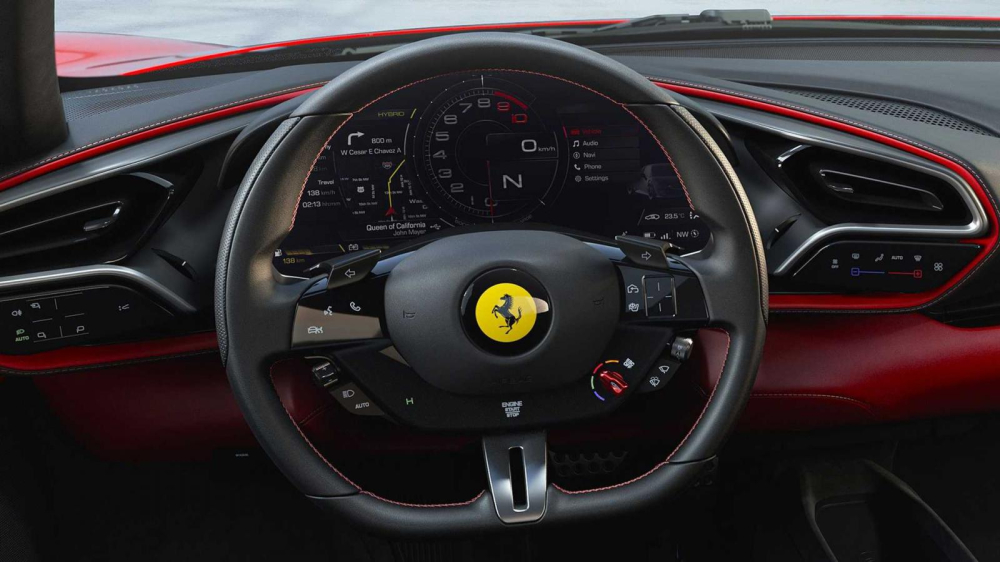 Vô-lăng của Ferrari 296 GTB tương đồng với SF90 Stradale