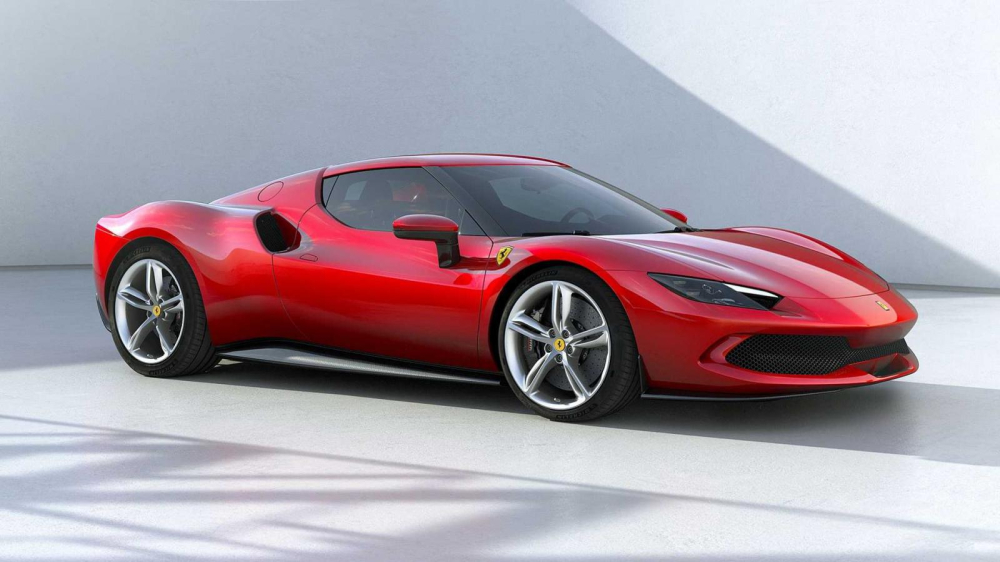 296 GTB cũng là chiếc xe hybrid thương mại thứ 2 của Ferrari được giới thiệu