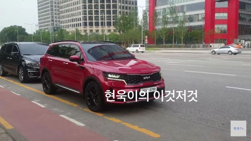 Kia Sorento 2022 xuất hiện tr&ecirc;n đường phố H&agrave;n Quốc