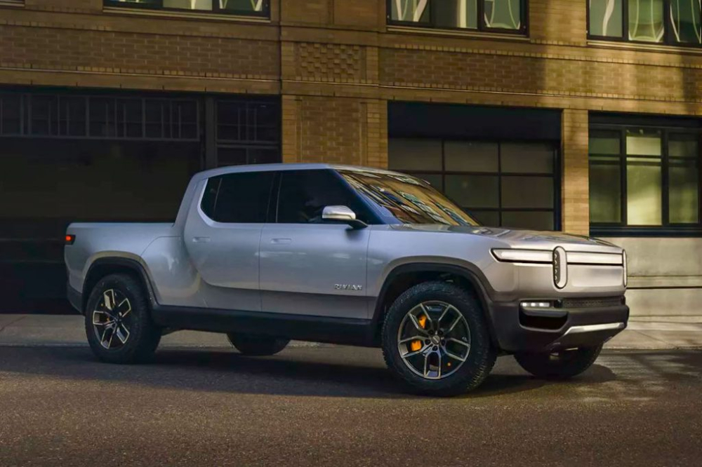 Rivian R1T bản mạnh nhất có công suất lên tới 800 mã lực