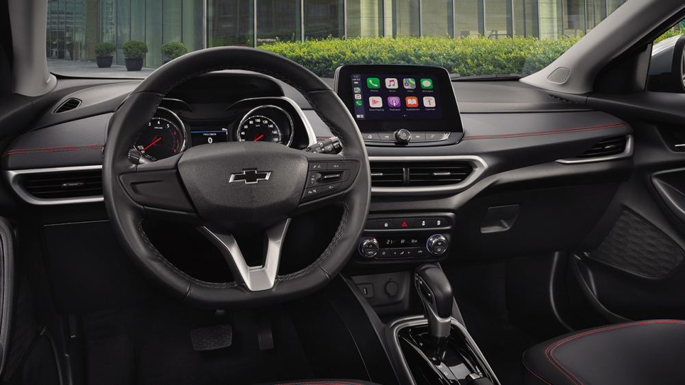 Nội thất b&ecirc;n trong Chevrolet Tracker 2021