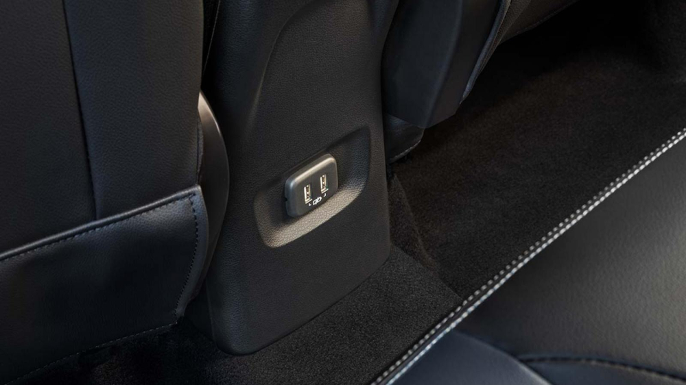 Cổng USB của Chevrolet Tracker 2021