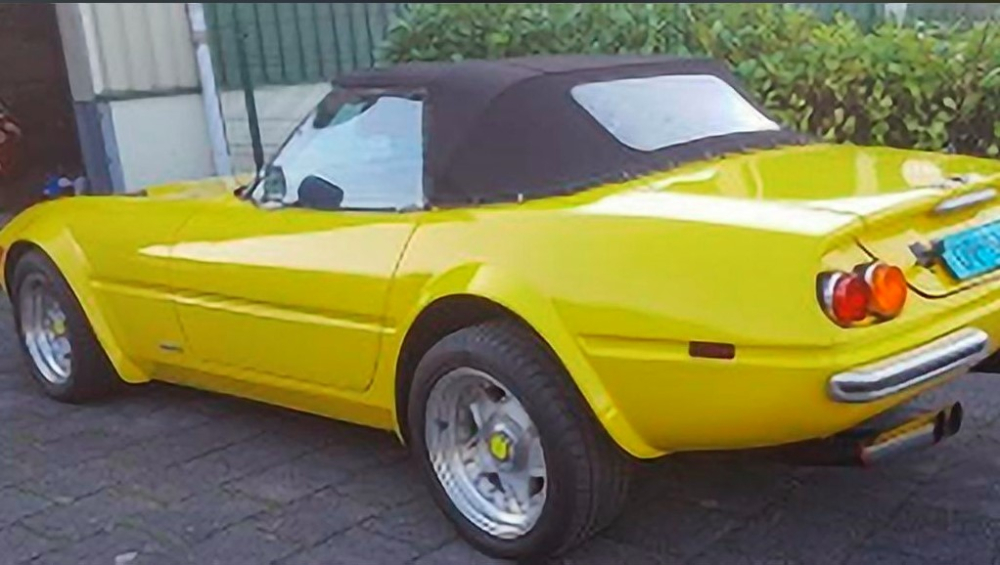 Việc chiếc Ferrari Daytona Spyder nh&aacute;i n&agrave;y được rao b&aacute;n với gi&aacute; cao tr&ecirc;n mạng đ&atilde; khiến h&atilde;ng Ferrari n&oacute;ng mắt