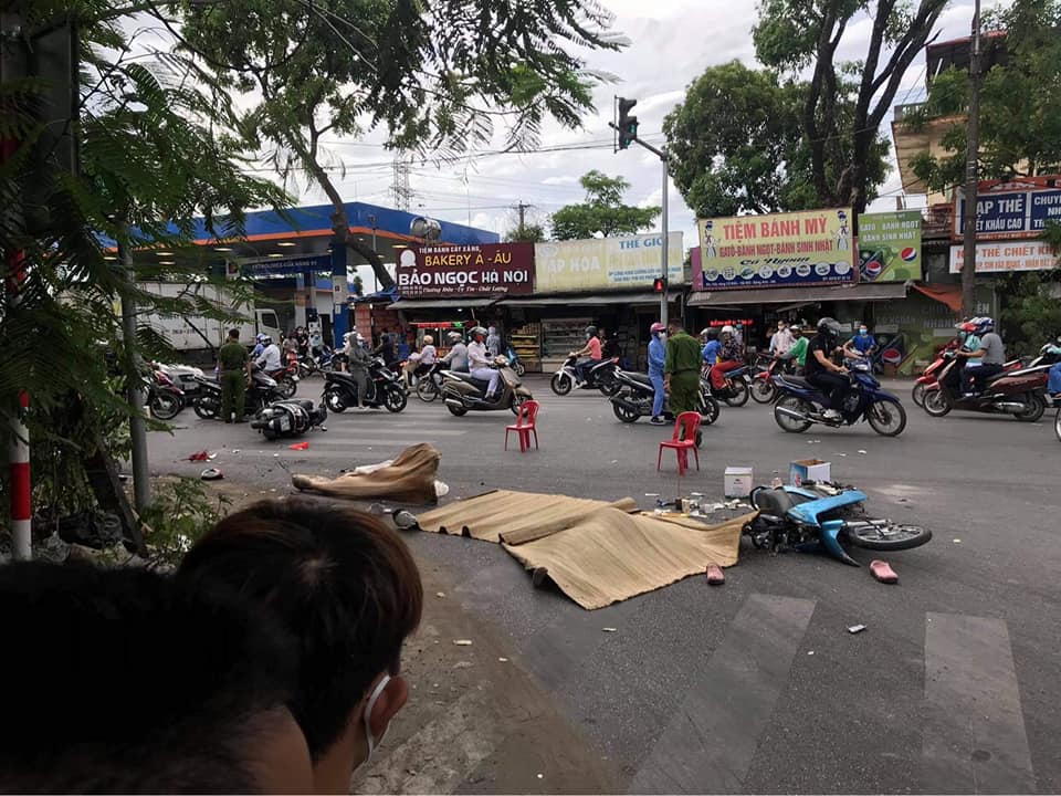 Vụ tai nạn khiến một c&ocirc; g&aacute;i tử vong tại chỗ