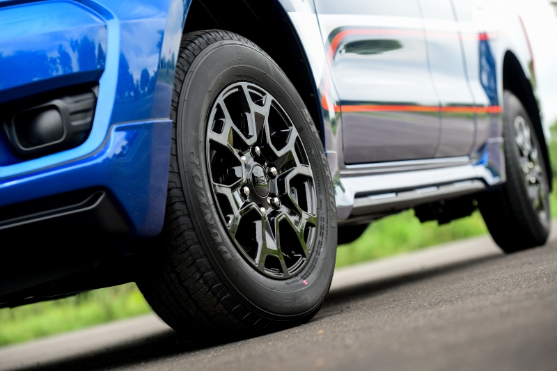 V&agrave;nh 16 inch của Ford Ranger XL Street 25th Anniversary Edition 2021