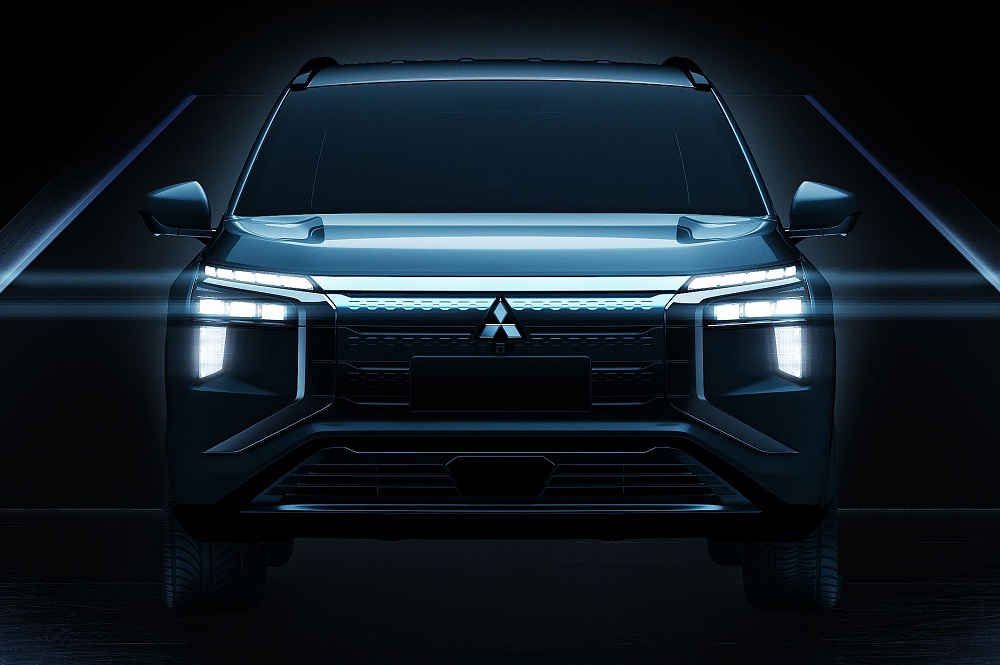 Đầu xe của Mitsubishi Airtrek EV 2022 dùng ngôn ngữ thiết kế Dynamic Shield