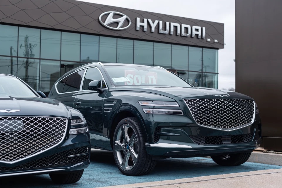 Genesis sẽ bán xe tại Anh mà không cần đến mạng lưới đại lý