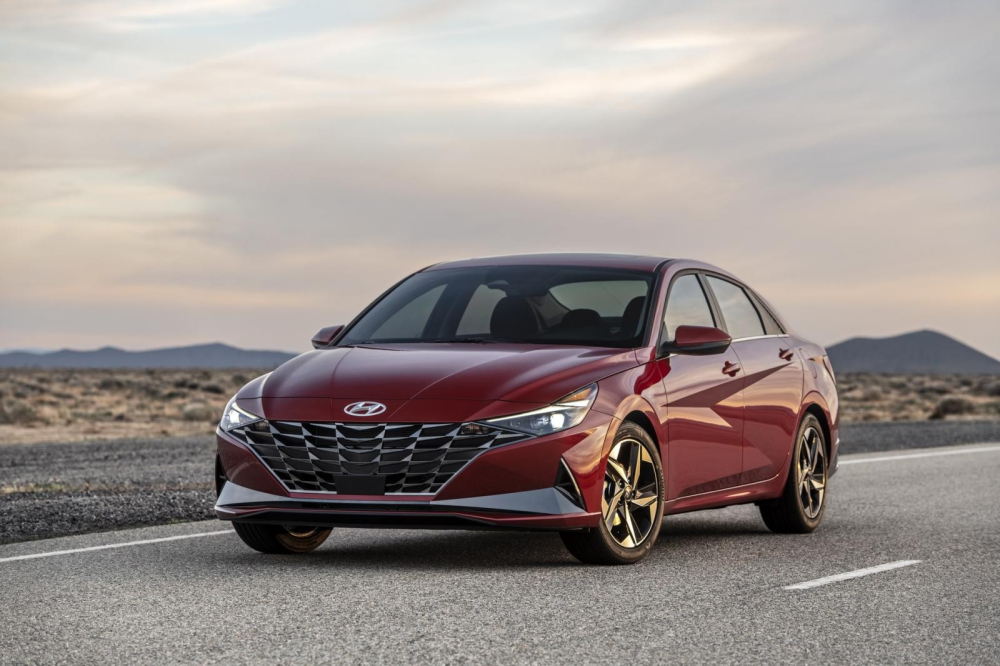 Thế hệ mới của Hyundai Elantra đã ra mắt thị trường quốc tế từ đầu năm 2020.