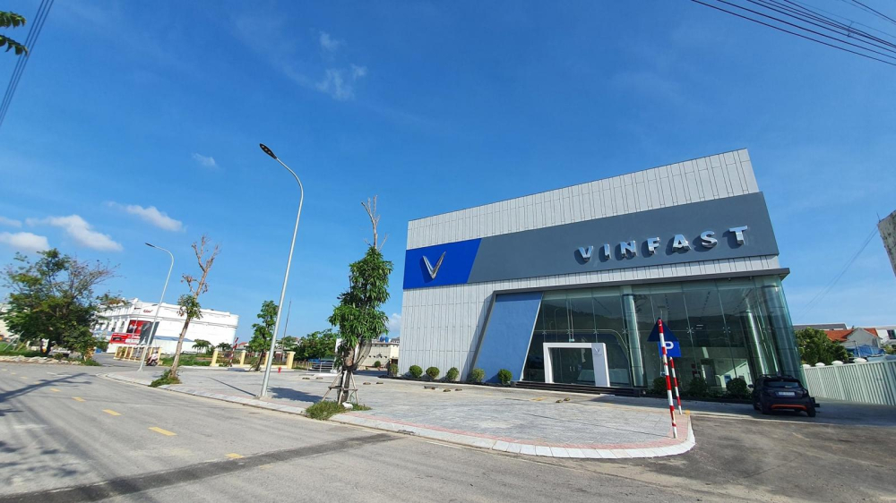 Hình ảnh showroom mới của VinFast được cho là đặt tại Cẩm Phả, Quảng Ninh. Hình ảnh showroom mới của VinFast được cho là đặt tại Cẩm Phả, Quảng Ninh.