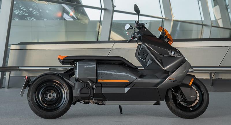 BMW CE-04 chính thức ra mắt tại thị trường Mỹ