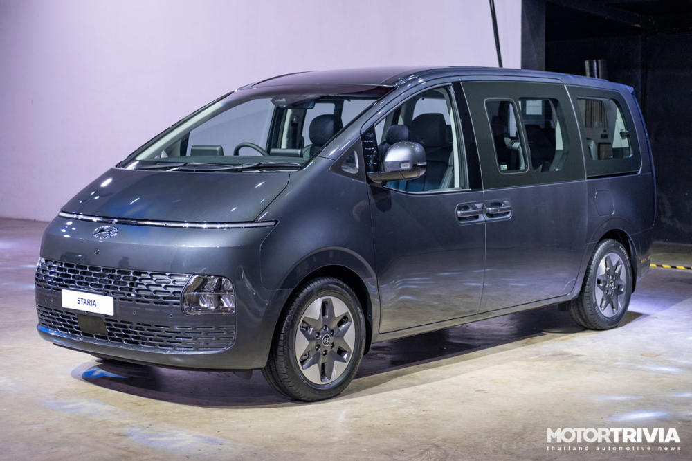 Hyundai Staria 2021 có cửa sổ cỡ lớn