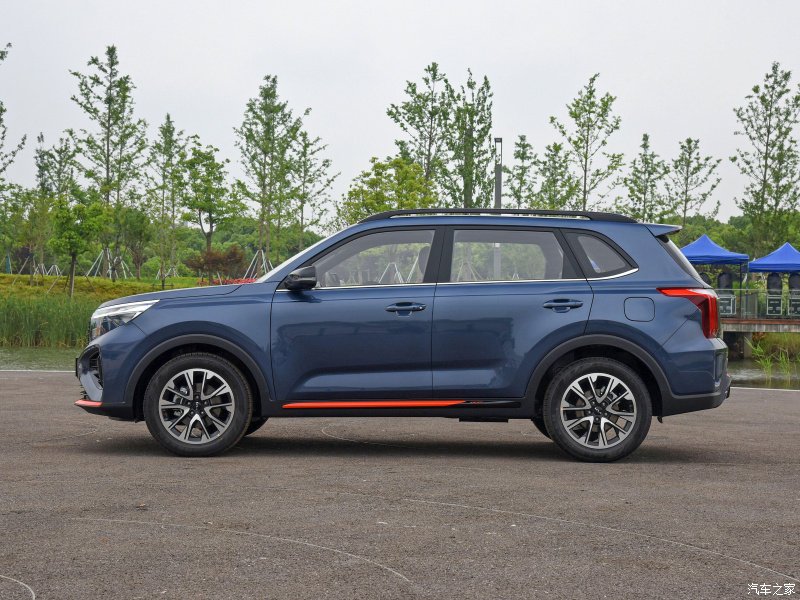 Kia Sportage Ace 2021 dùng vành 5 chấu kép riêng