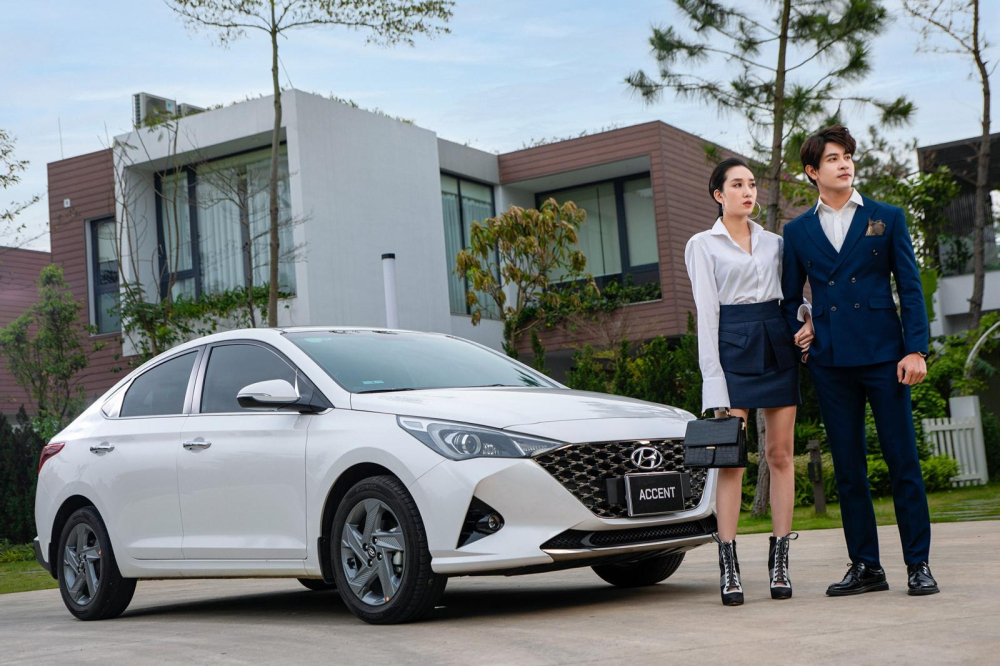 Hyundai Accent.