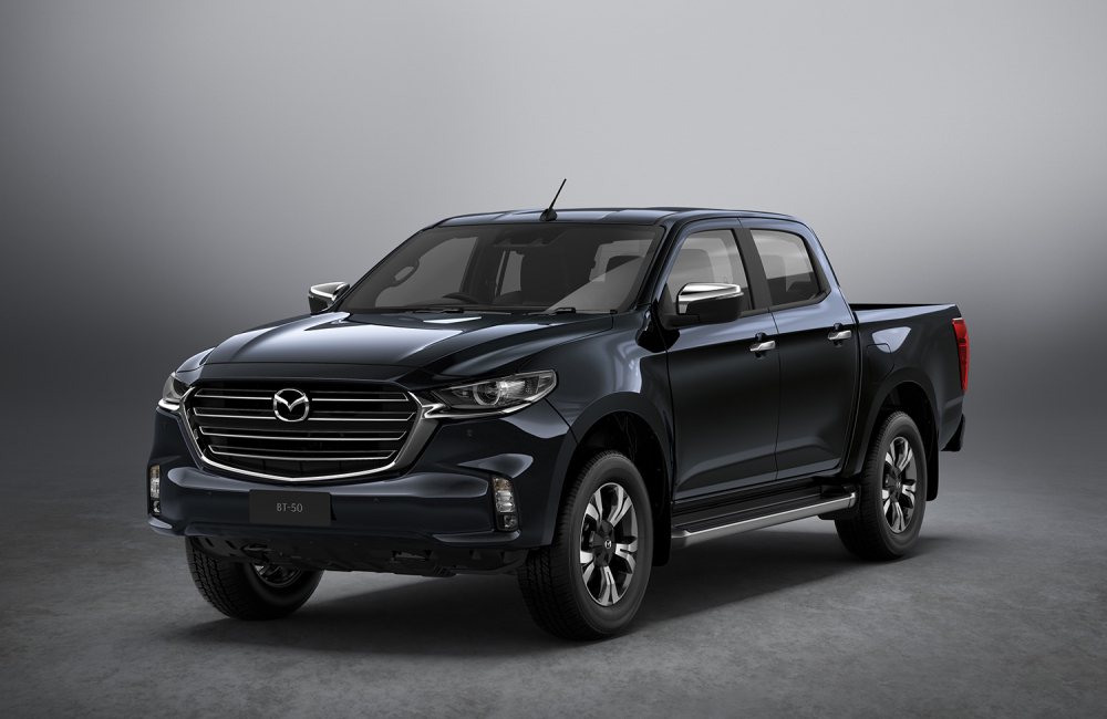 Thiết kế của Mazda BT-50 2021 vẫn theo phong c&aacute;ch Kodo quen thuộc, kh&ocirc;ng được cứng c&aacute;p v&agrave; hầm hố như c&aacute;c đối thủ kh&aacute;c c&ugrave;ng ph&acirc;n kh&uacute;c.