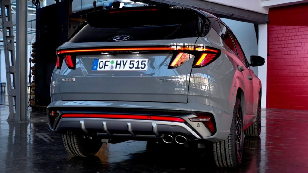 Hyundai Tucson N Line 2021 nhìn từ phía sau