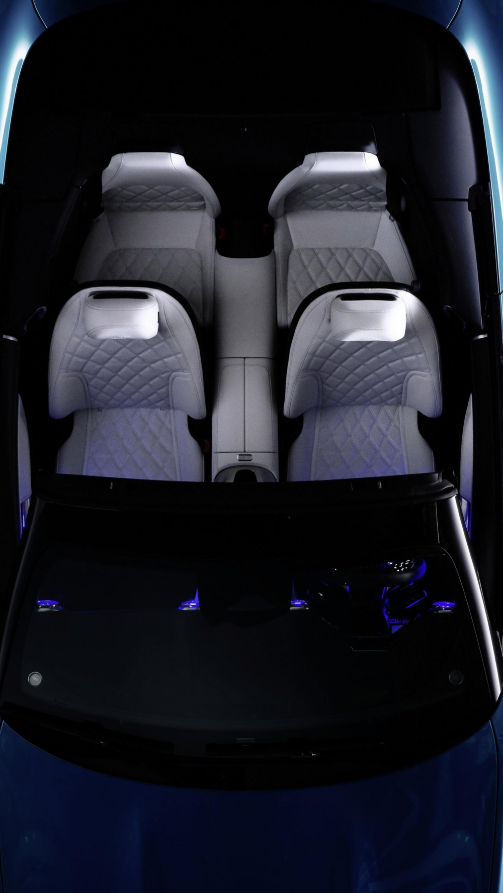 Mercedes-AMG SL 2022 được trang bị nội thất 4 chỗ ngồi