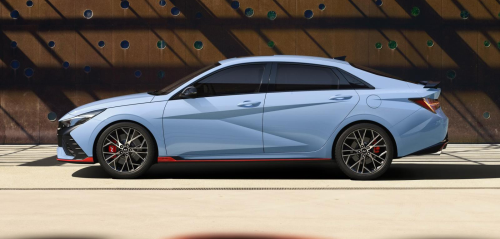 Hyundai Elantra N 2022 d&ugrave;ng v&agrave;nh 19 inch ri&ecirc;ng