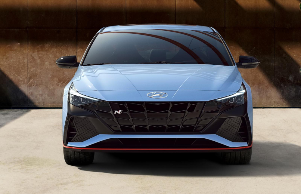 Cận cảnh thiết kế đầu xe của Hyundai Elantra N 2022