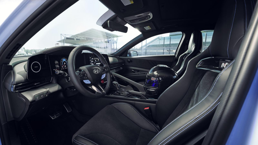 Người mua c&oacute; thể trang bị ghế như xe đua cho Hyundai Elantra N 2022