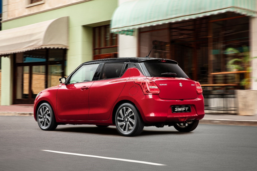 Ngoại thất của Suzuki Swift 2021 chỉ có duy nhất 2 điểm mới.