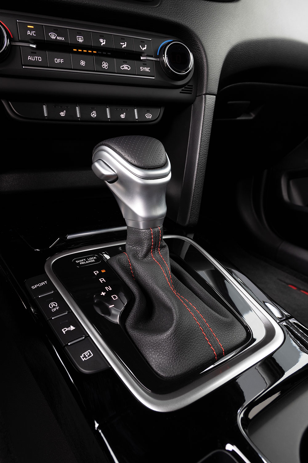 Kia Ceed 2022 có tổng cộng 4 loại động cơ